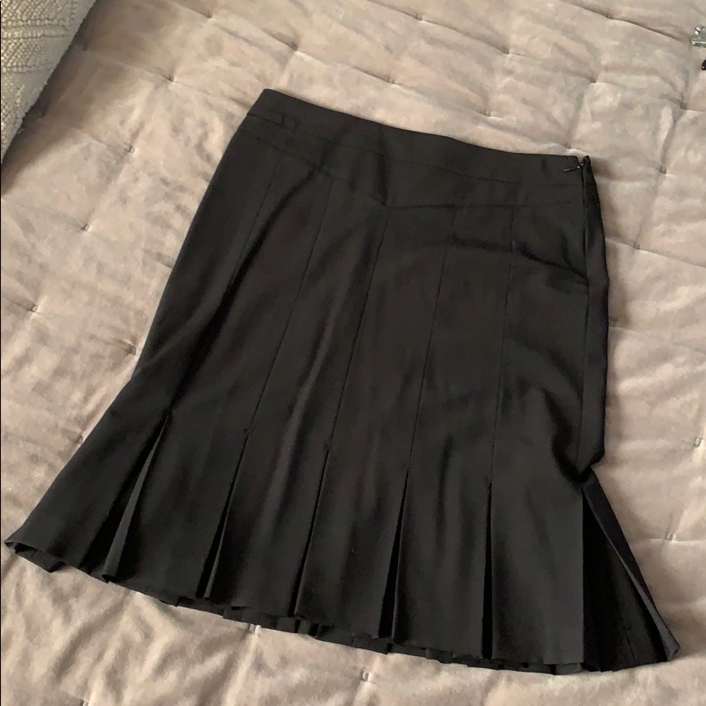 🛼 Club•Monaco 🛼 Skirt